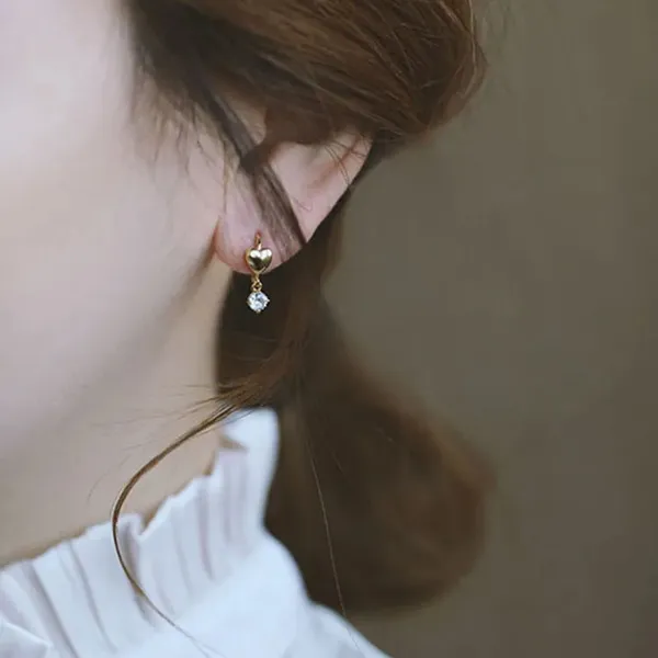Gold_Heart_Stone_Drop_Earrings_For_Women
